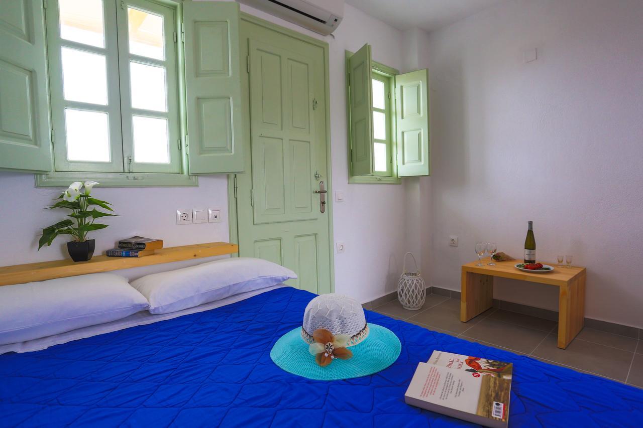 Ecoxenia Aparthotel Oia  Exterior photo